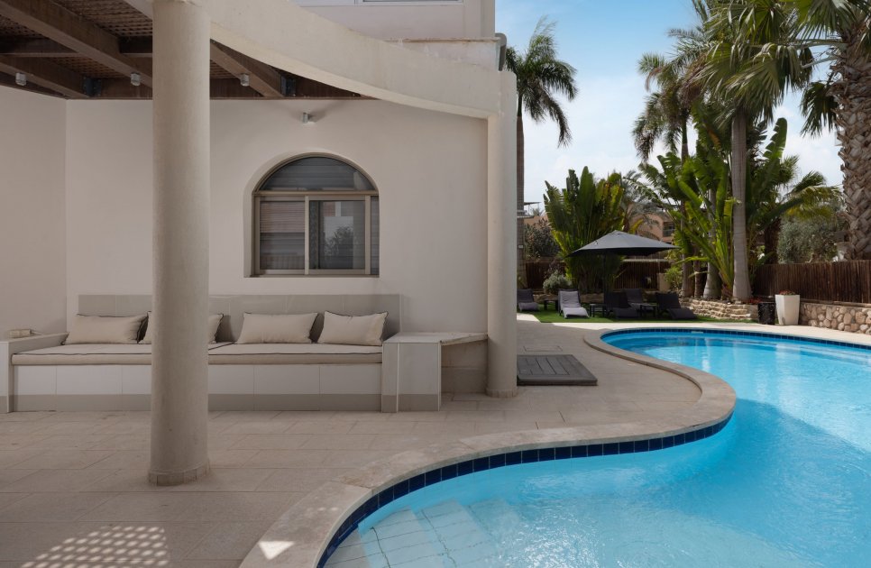 Villa Saint Tropez_vila_1070_390646_2Rfmt5p.jpg