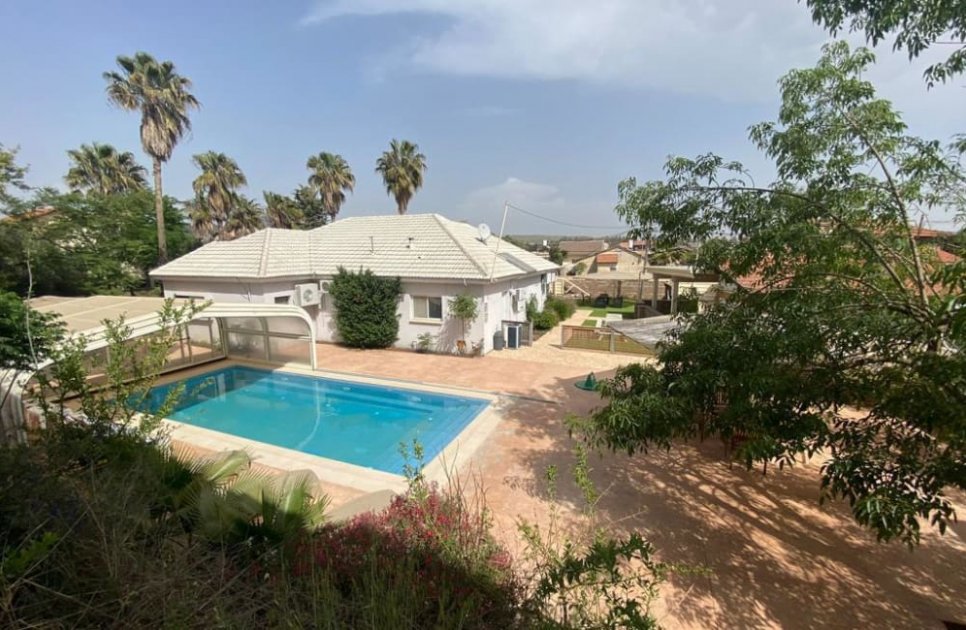 Villa Lev_vila_786_364411_Uqr9SfG.jpg