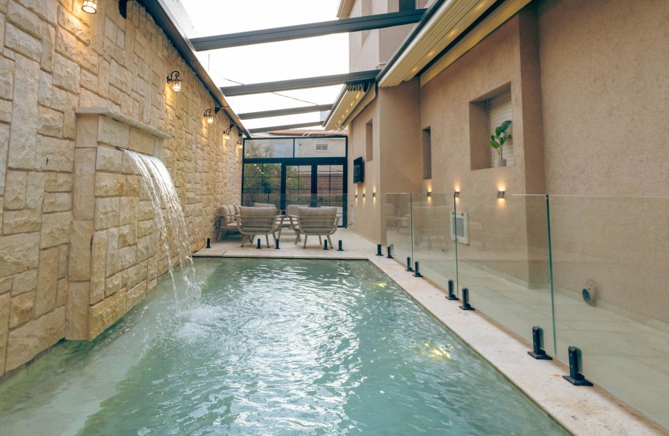 Lausanne Villa_vila_992_392942_PgYBBTe.jpg